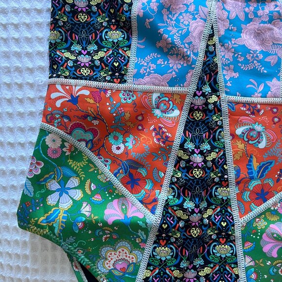 Cynthia Rowley Kalleigh Floral One Piece Swimsuit - Picture 7 of 11